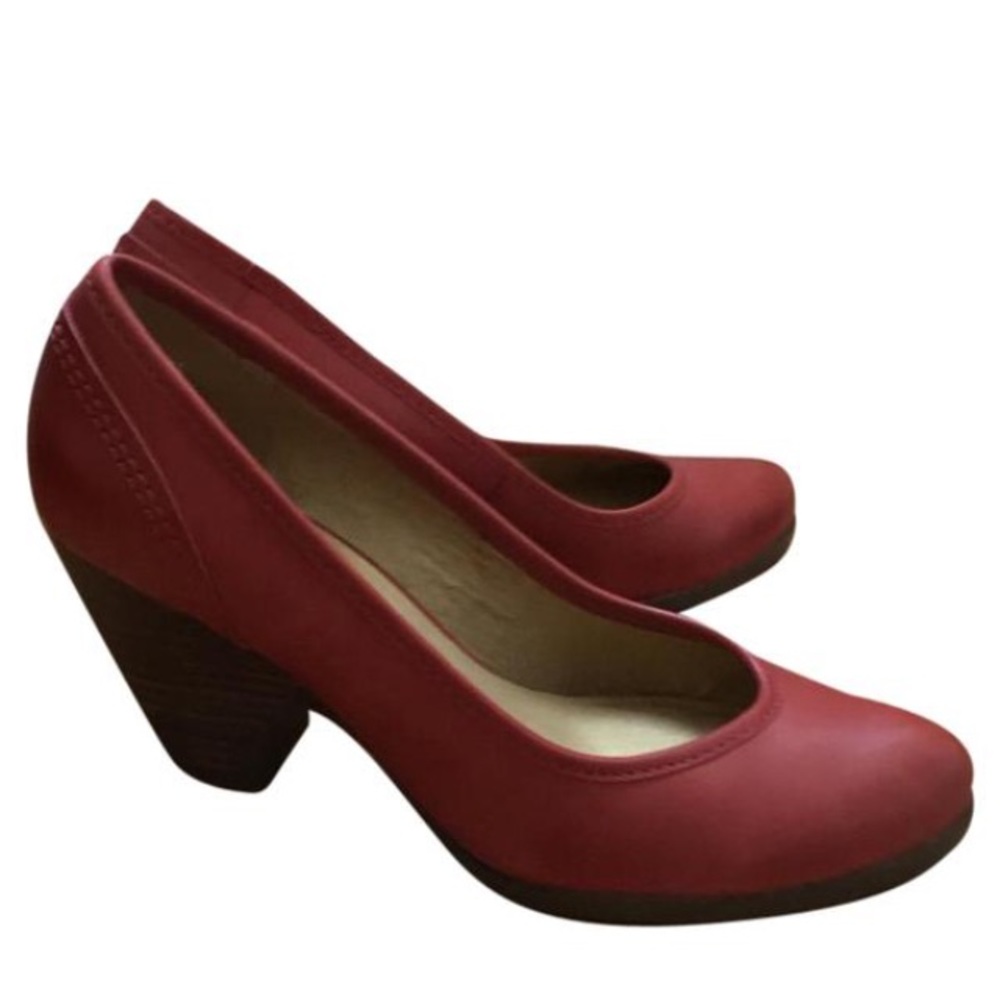 Coral Seychelles Shoes LIKE NEW Size 7.5
